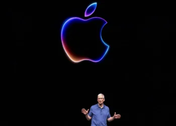 Apple's Big Oops How the Tech Giant's New AI Botched News and Left Fans Questioning Trust