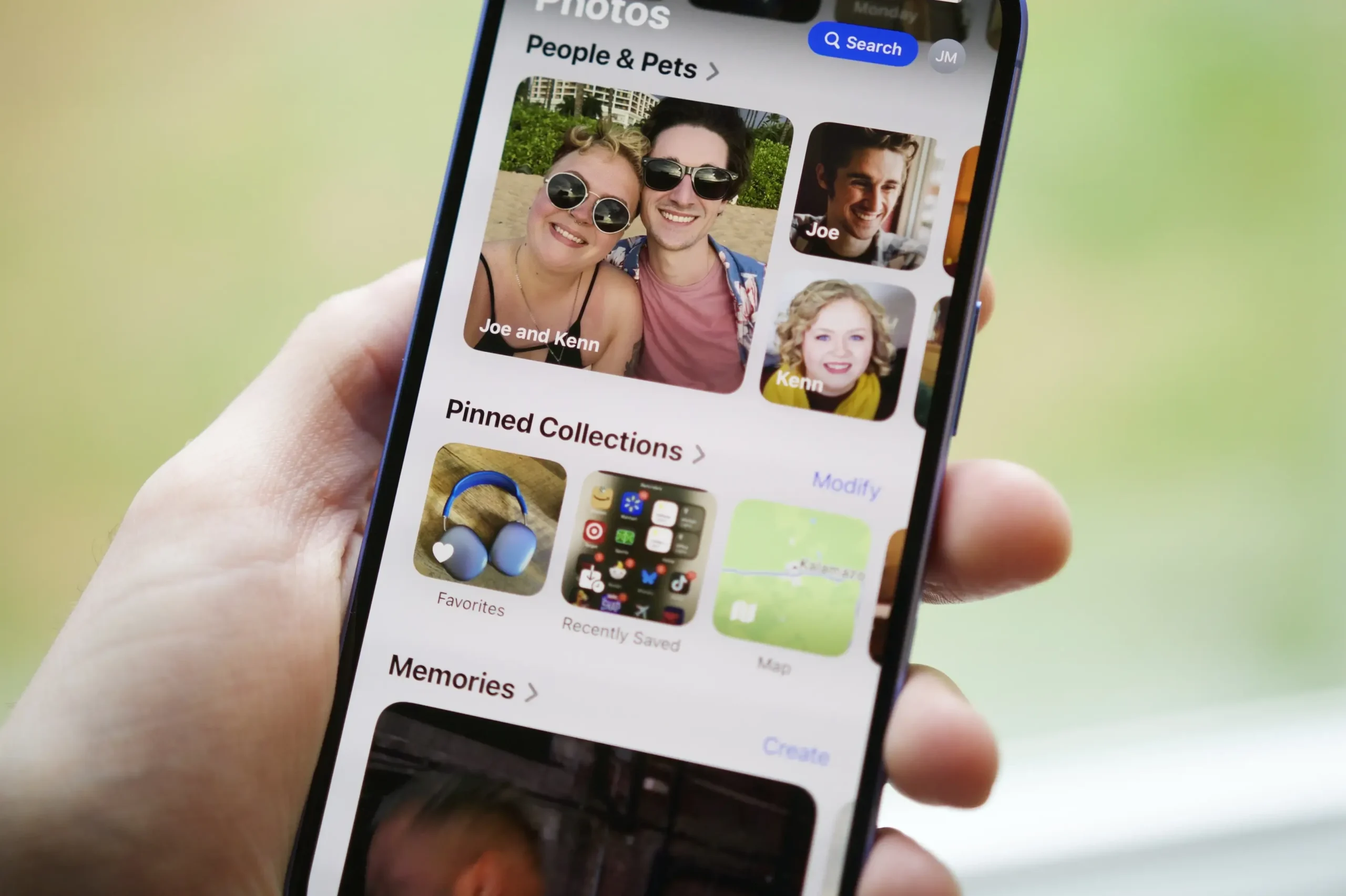 Apple’s Latest Update Searches Your Photos for Landmarks What You Need to Know About Privacy-