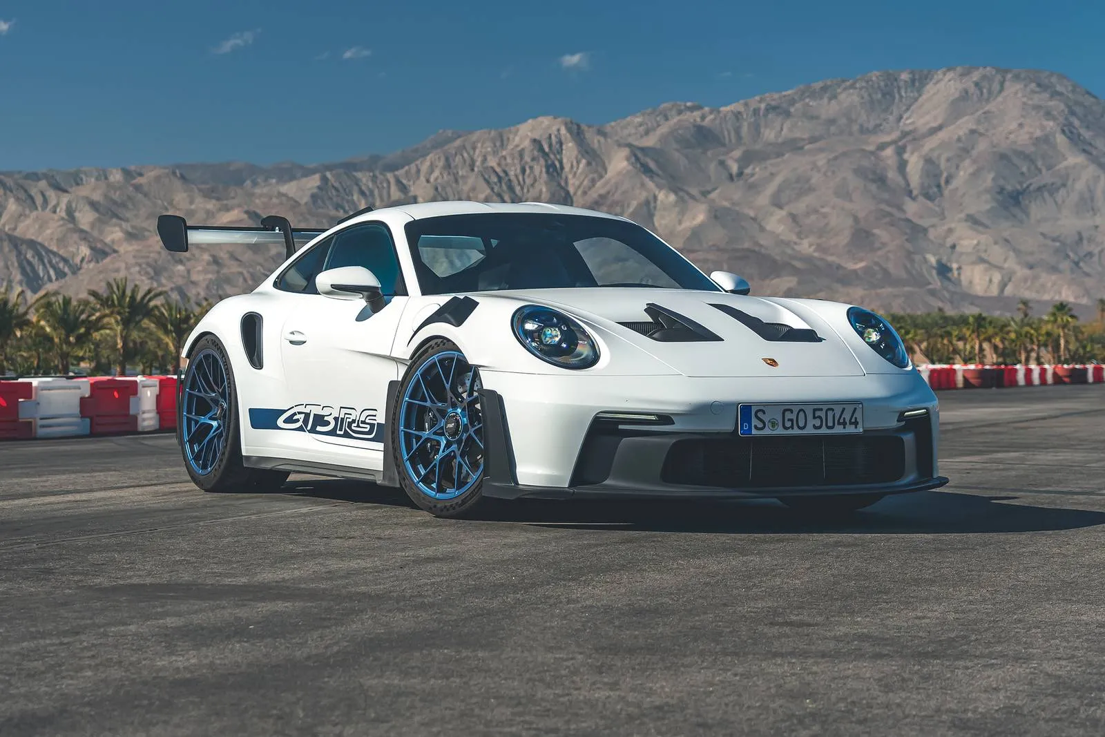 Check Out What's New with the 2025 Porsche 911 GT3 Fresh Features and Cool Upgrades Explained!-