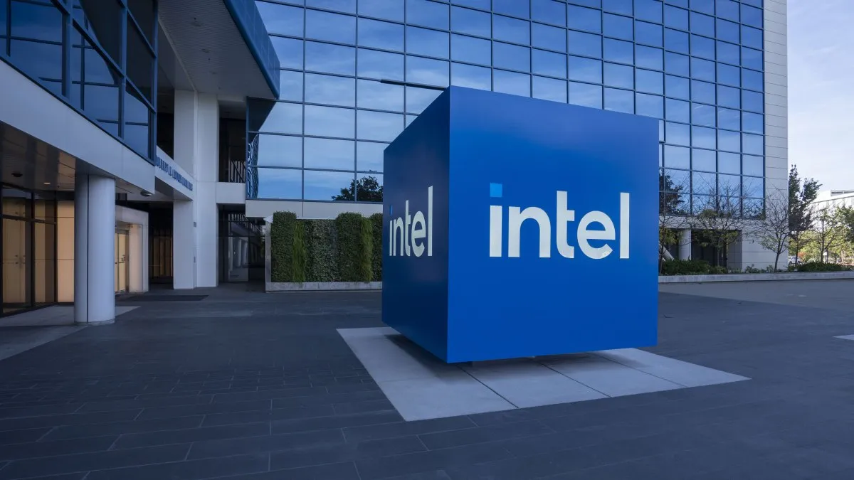 Intel Just Got $2.2 Billion in U.S. Government Funding—Here’s What It Means for America’s Tech Future