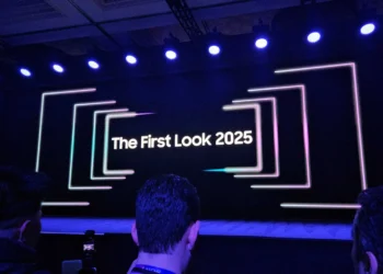 Samsung Unveils The Frame Pro at CES 2025 The Ultimate TV Upgrade That Doubles as Art!-----