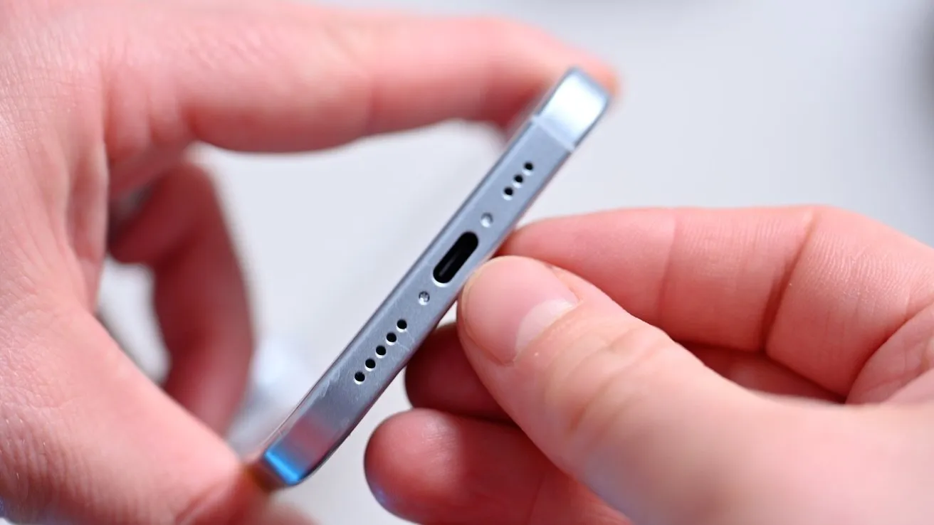 iPhone 15’s USB-C Hack Could Open the Door to Jailbreaks and Security Risks, Researcher Warns---