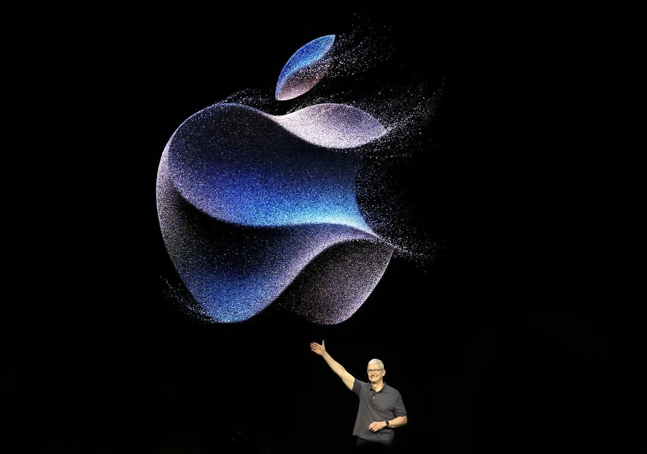 Apple Just Announced a $500 Billion Investment in the U.S. – Here’s What It Means for AI, Jobs, and the Future of Tech