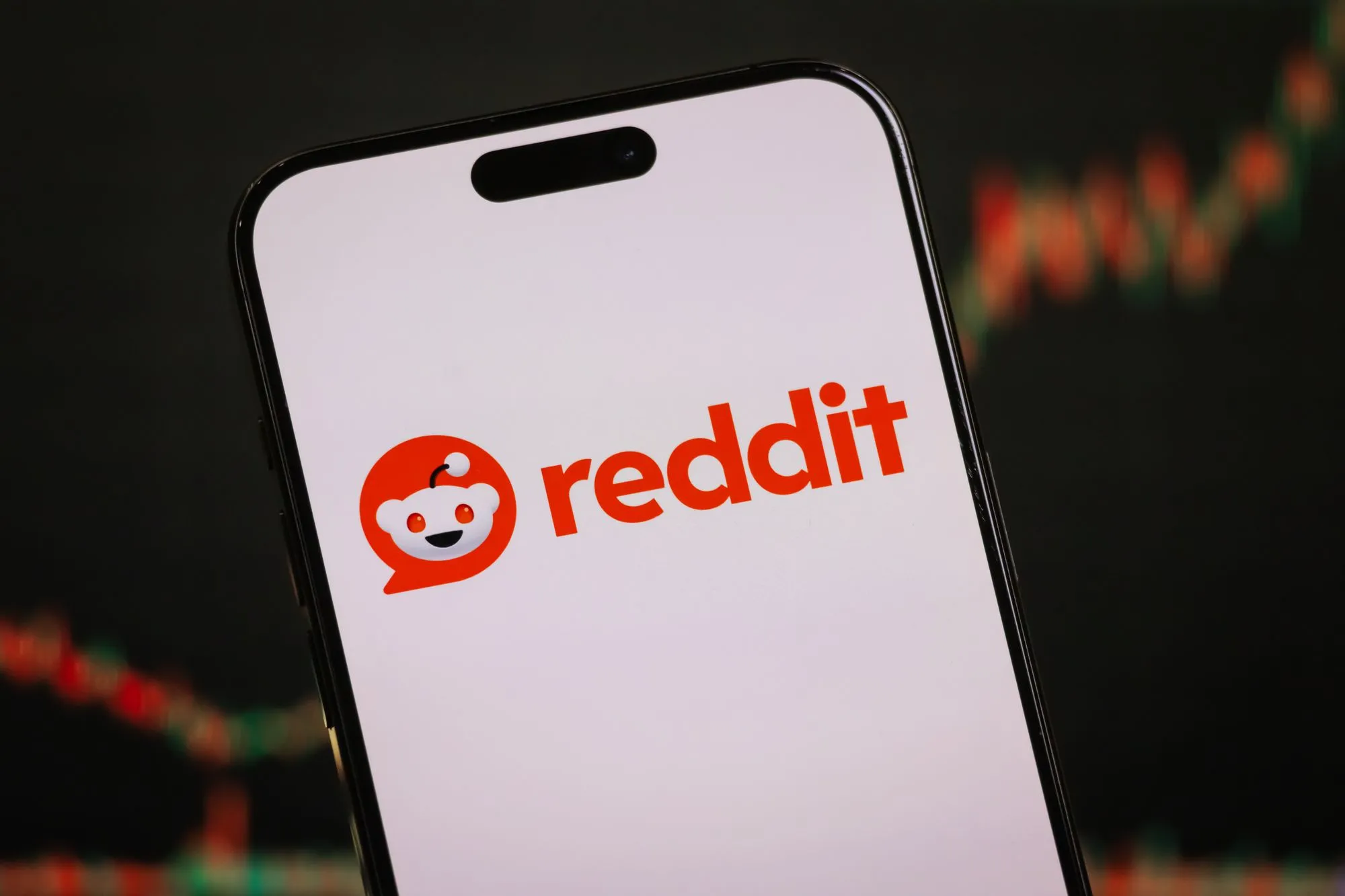 Big Changes Ahead Reddit Plans to Charge for Exclusive Content by 2025, Aiming to Boost Earnings and Enhance User Experience----