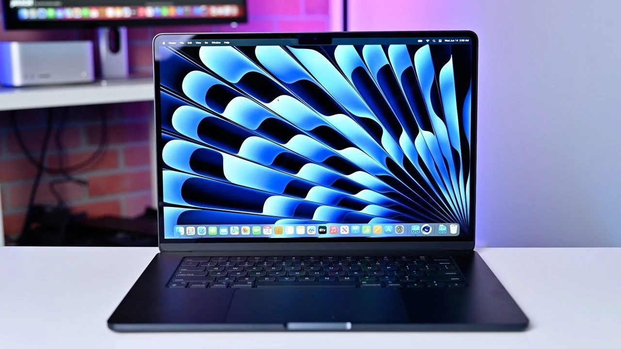 Big Reveal Apple Sets March Launch for New MacBook Air With Faster M4 Chips---