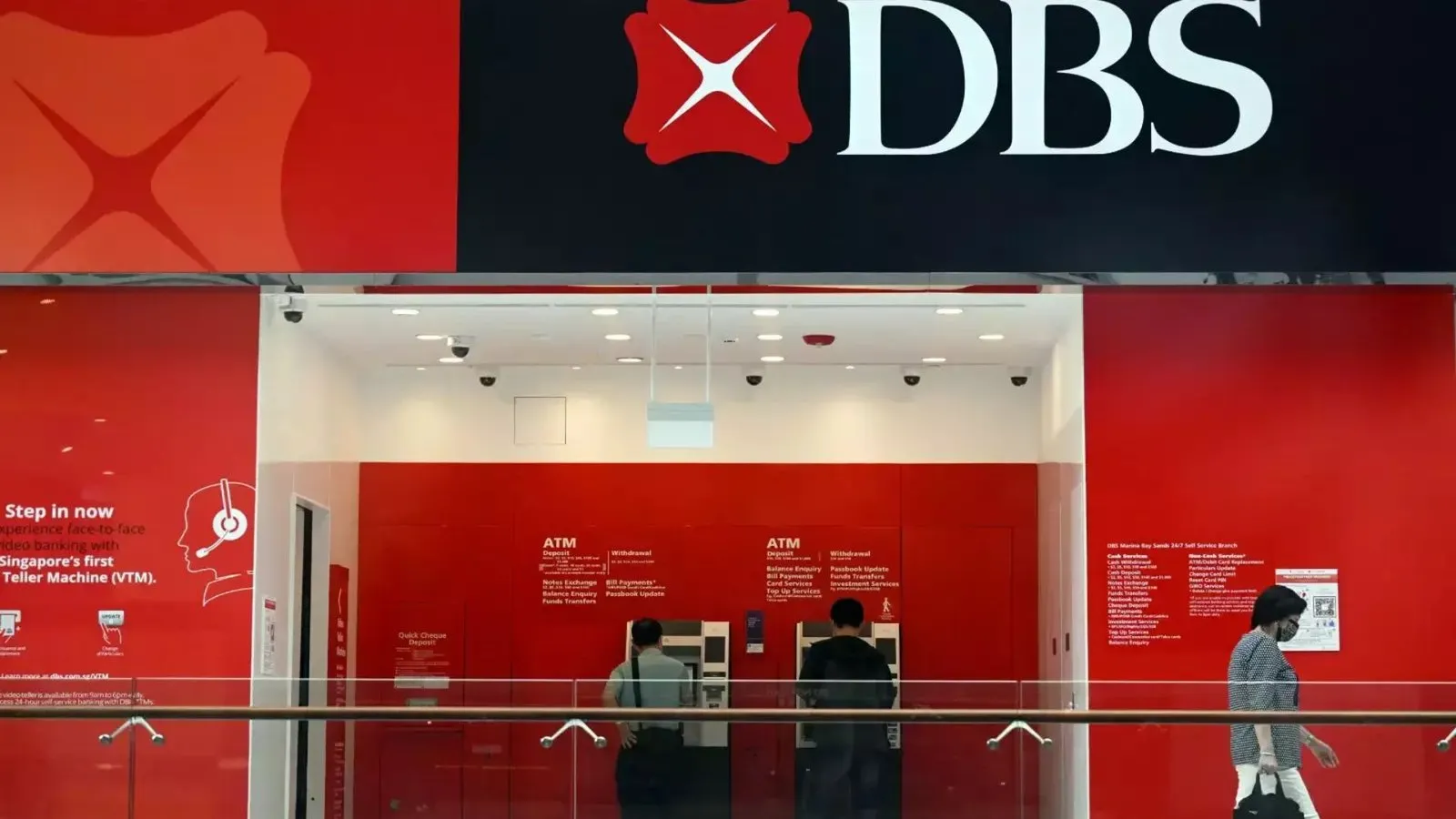 DBS Bank Announces 4,000 Job Cuts as AI Takes Over – What It Means for the Future of Banking Jobs