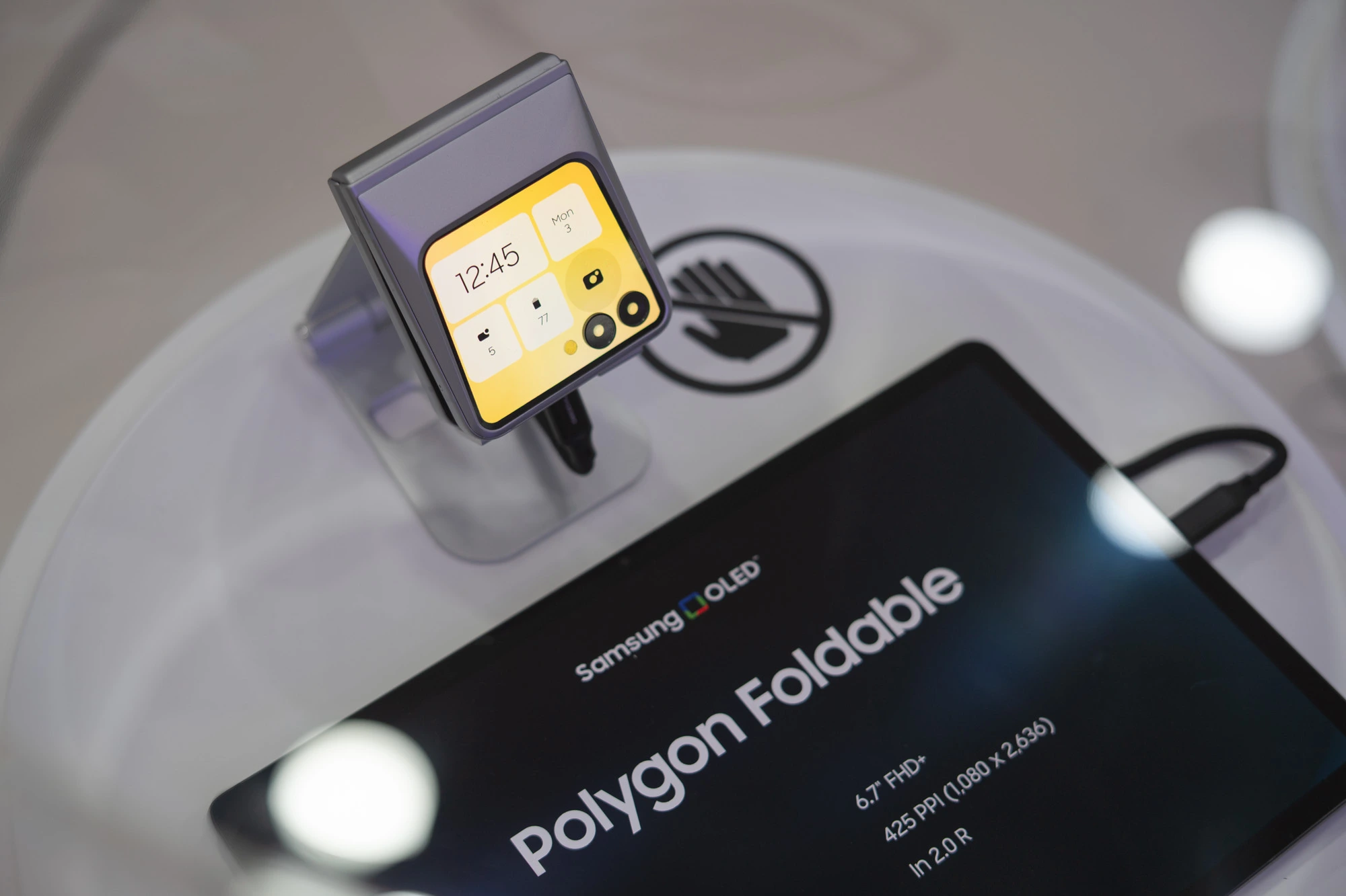 Samsung Wows at MWC 2025 Check Out Their Cool New Foldable Phones and Gadgets!---