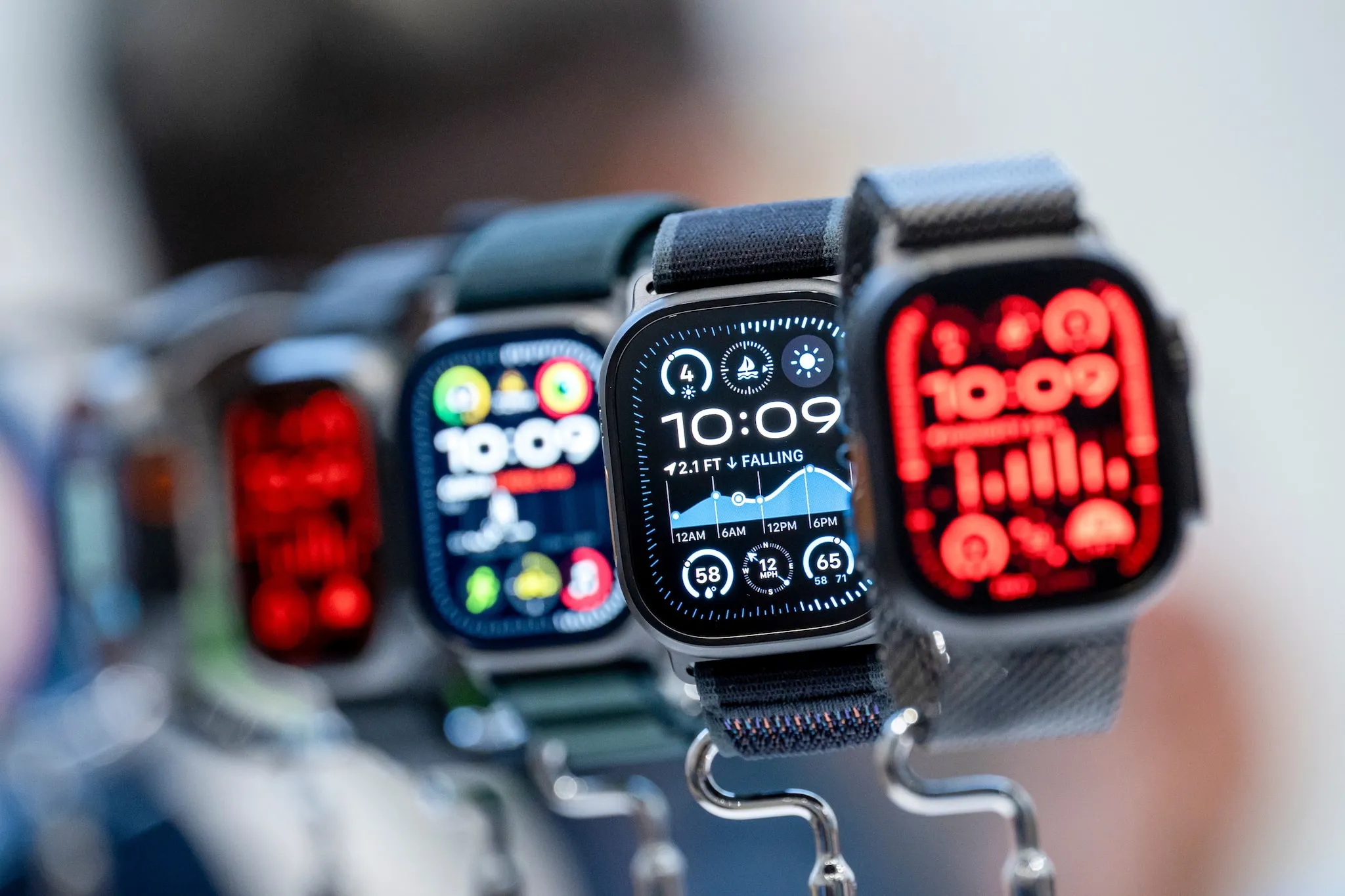 Why Are Fewer People Buying Smartwatches A Closer Look at the 2024 Drop in Apple Watch Sales and the Rise of Affordable Chinese Brands--